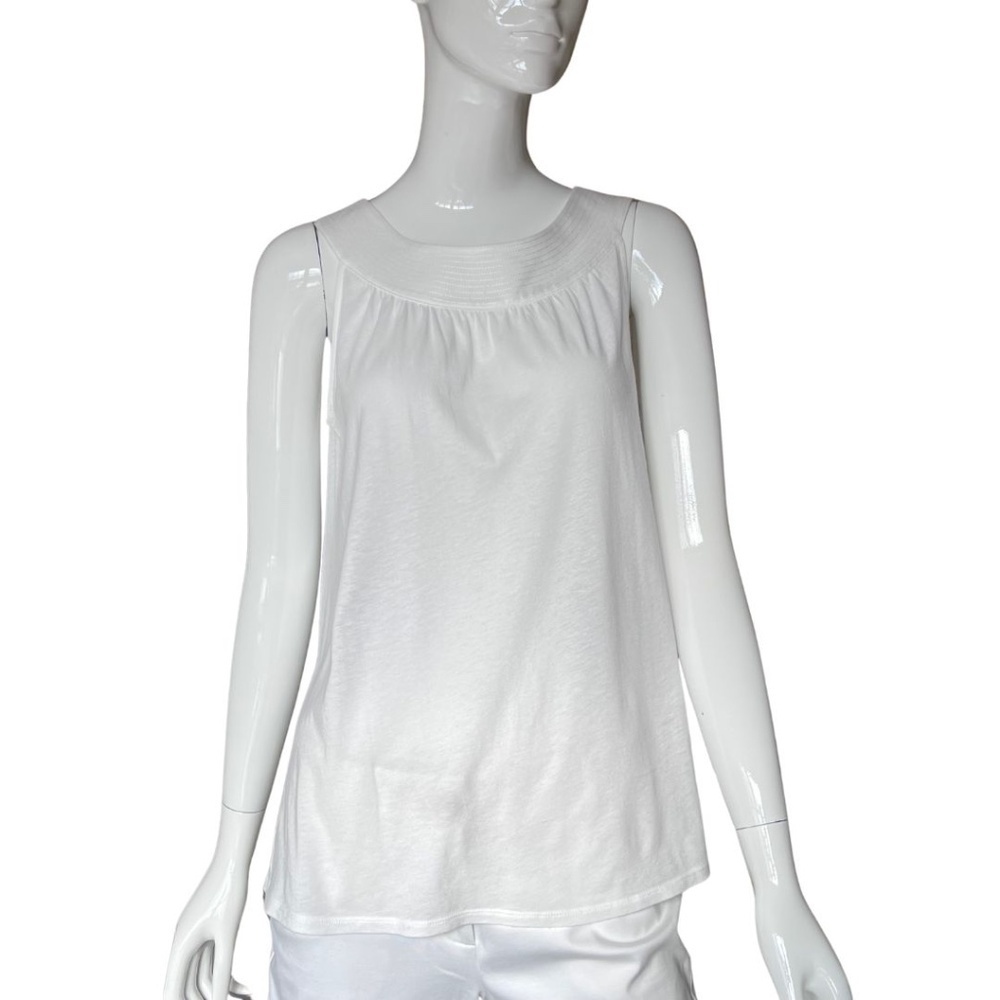 Express White Sleeveless Relaxed Fit Tee Size Medium